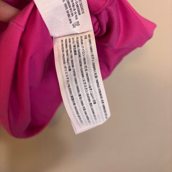 Abercrombie & Fitch Pink Criss Cross Back Cropped Workout Tank Top Size Medium - Picture 6 of 6